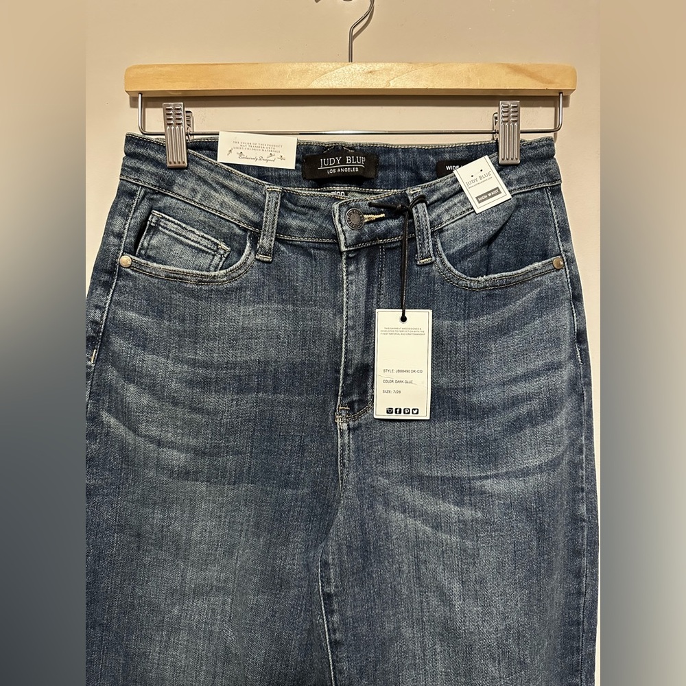 NWT Judy Blue High Waist Wide Leg Crop Jeans Dark Blue Size 7/28 - Picture 5 of 14